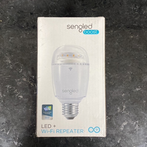 Sengled Boost - Dimmable LED Bulb with Integrated Wi-Fi Repeater - Picture 3 of 6